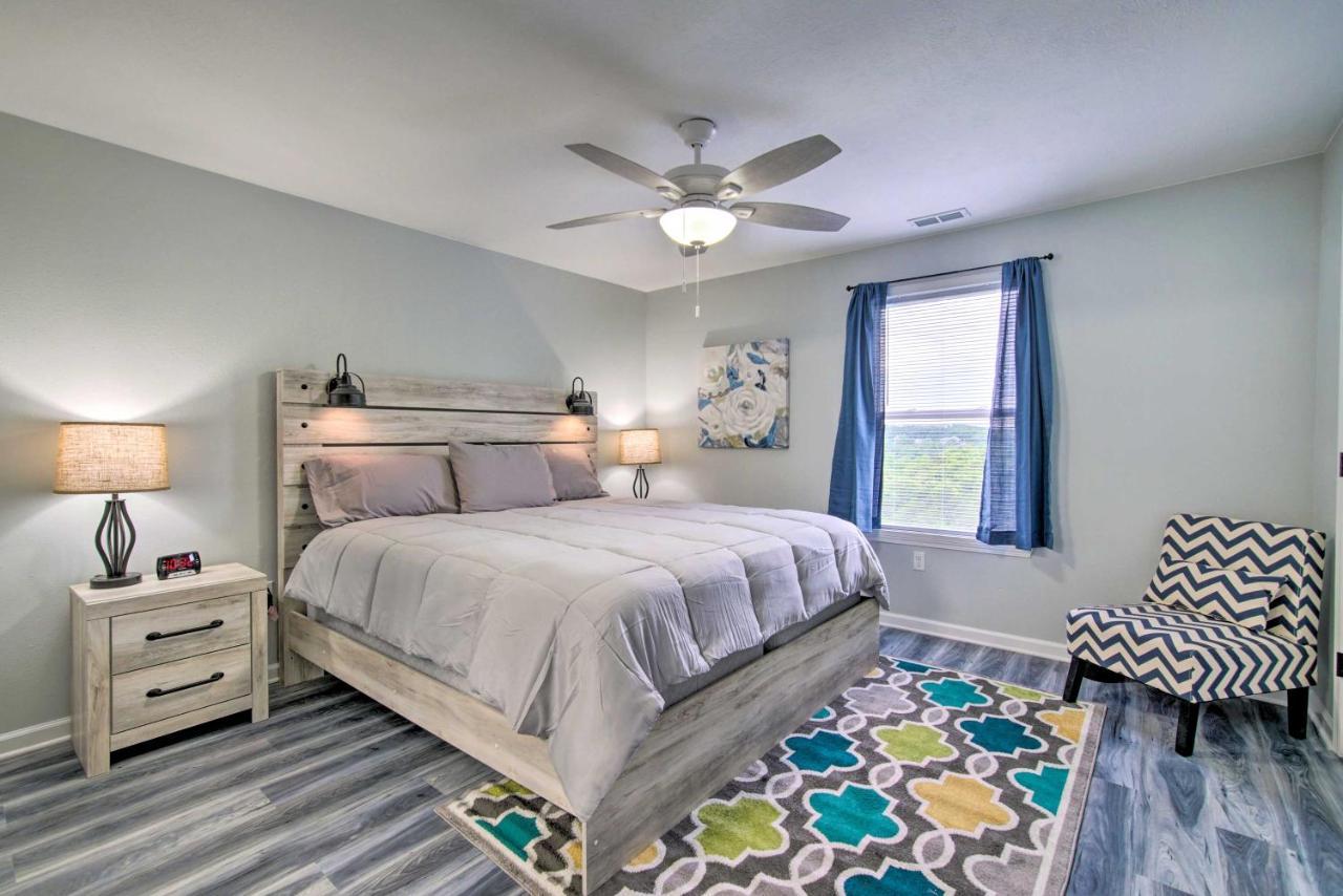Cozy Branson Condo With Balcony And Mountain Views Bagian luar foto