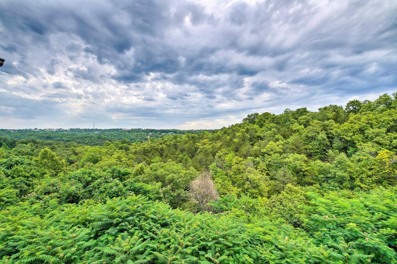 Cozy Branson Condo With Balcony And Mountain Views Bagian luar foto