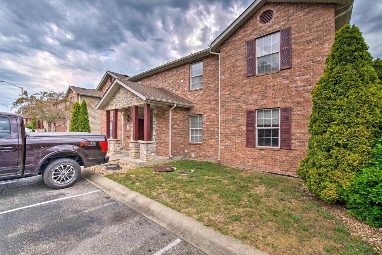 Cozy Branson Condo With Balcony And Mountain Views Bagian luar foto